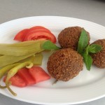 Mezzeona-Falafel-plate