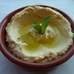 Mezzeone-Humous